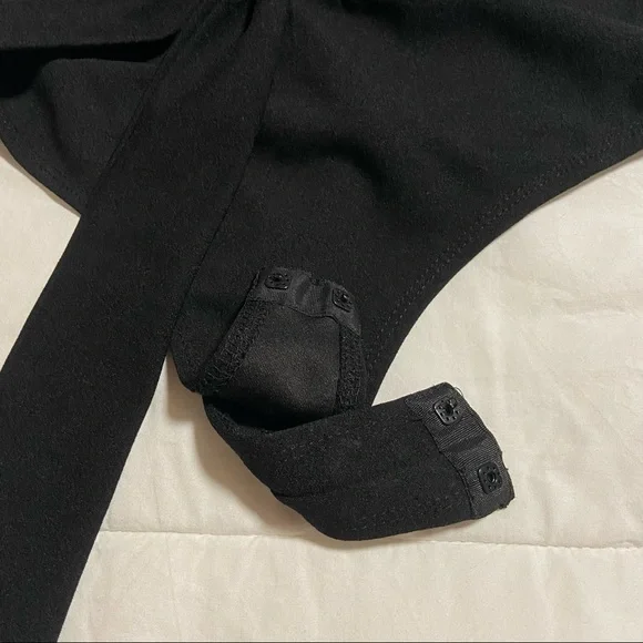 Fashion Nova Cutout Bodysuit - Picture 4 of 11